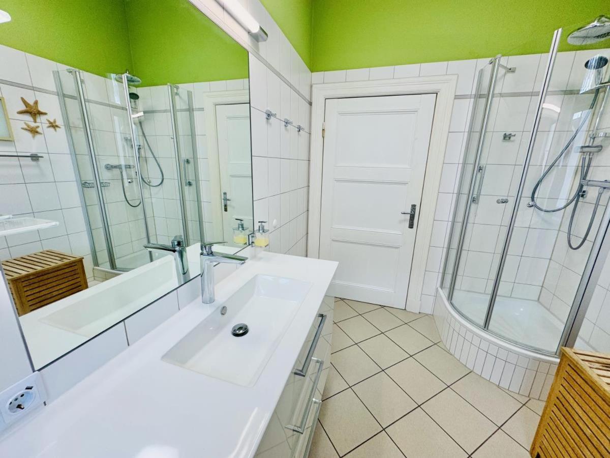 Villa Diana/Perle Росток Екстериор снимка